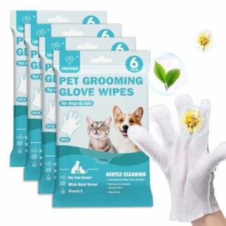 Pet Bathing Wipes for Dogs & Cats: Reviewing the Best Rinse-Free Grooming Gloves